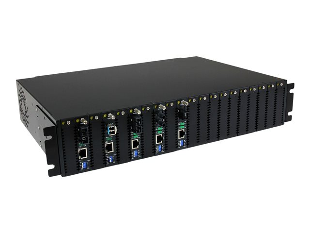 Elara StarTech.com 10/100 Mbps Multi Mode Fiber Media Converter SC